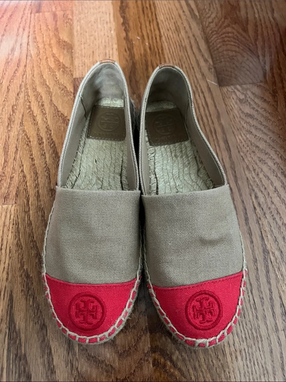 Excellent condition tory Burch espadrilles